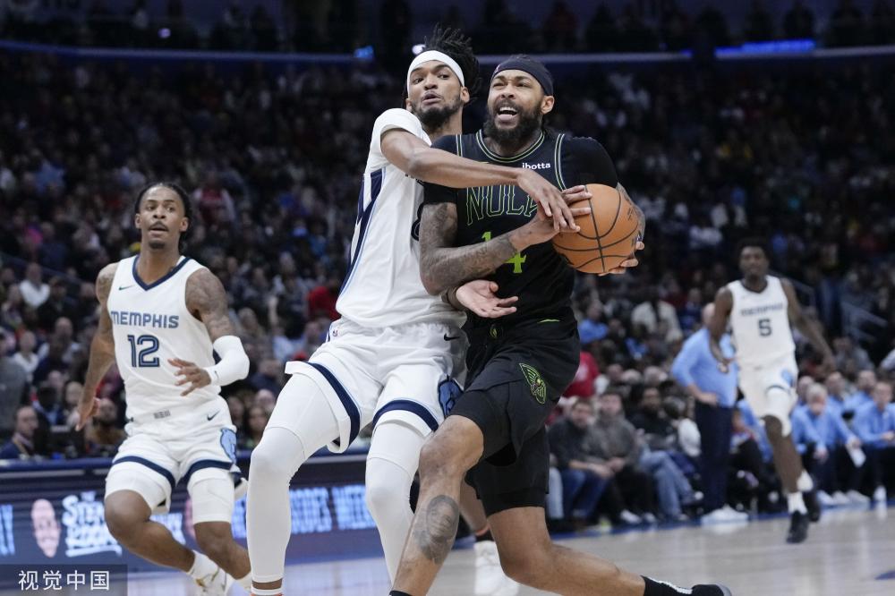 这位年轻的 这位年轻的