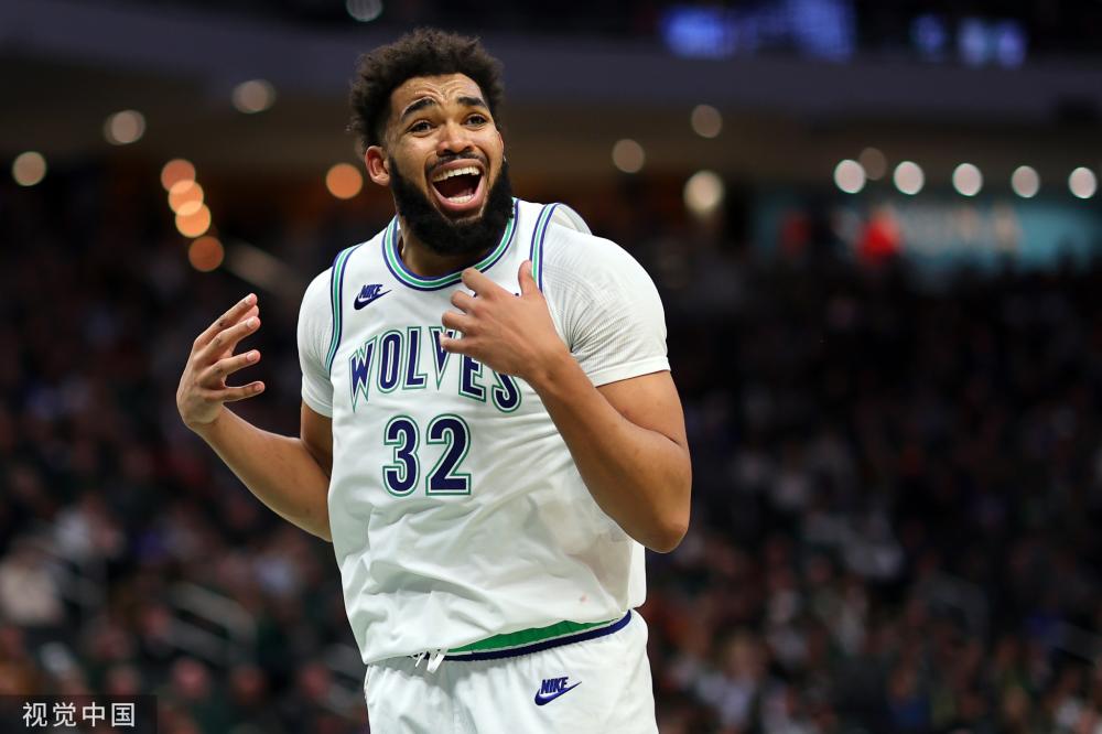 双方在赛前 双方在赛前