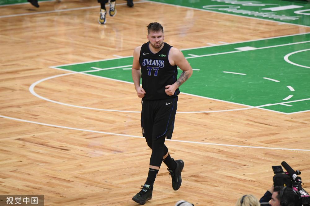 现了其在中 现了其在中