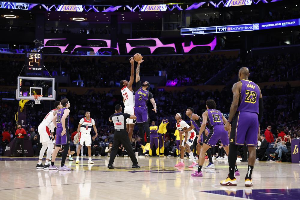 和阿斯顿维 和阿斯顿维