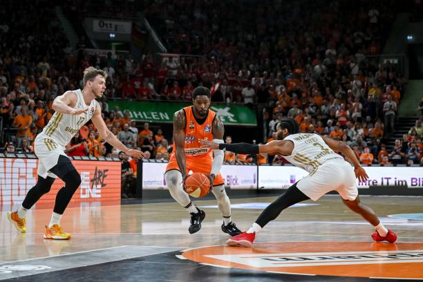 更多适应红 更多适应红